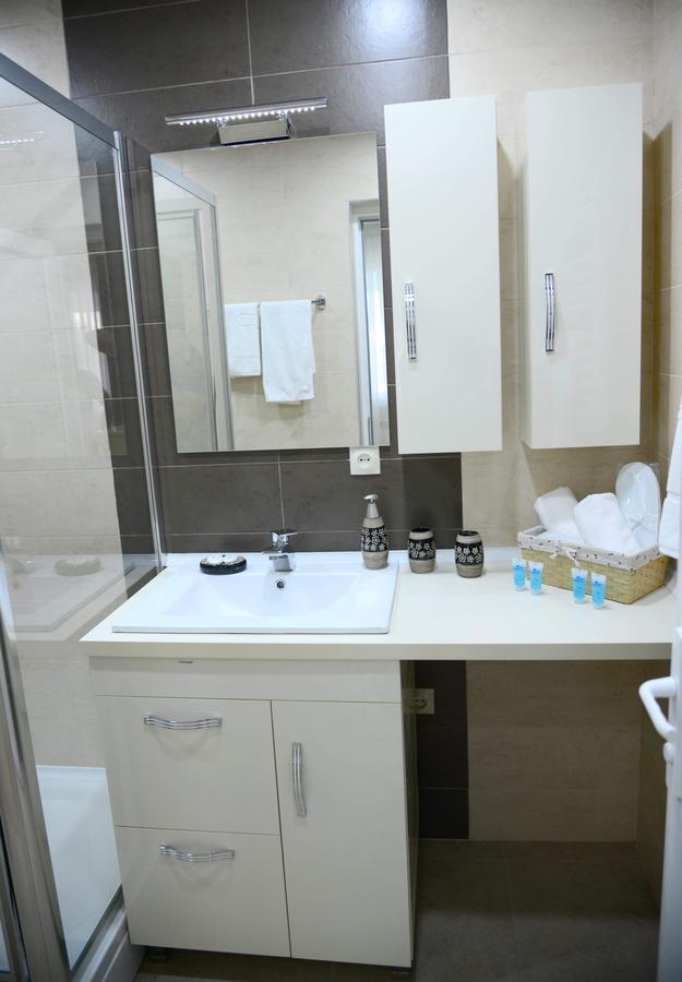 Комплекс GNG Apartment Тбилиси Экстерьер фото