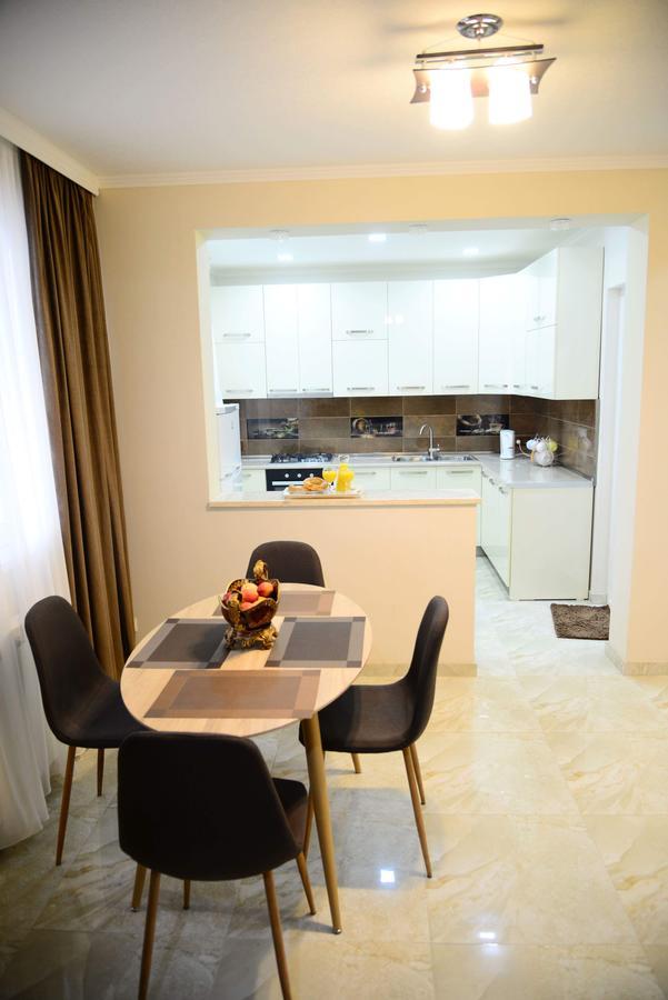 Комплекс GNG Apartment Тбилиси Экстерьер фото