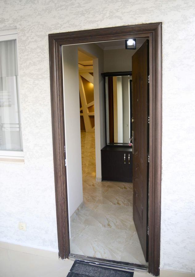 Комплекс GNG Apartment Тбилиси Экстерьер фото