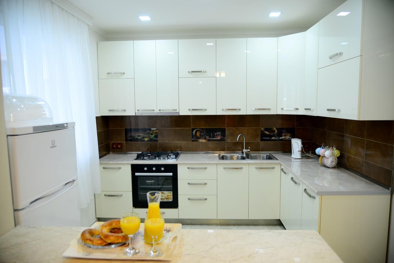 Комплекс GNG Apartment Тбилиси Экстерьер фото