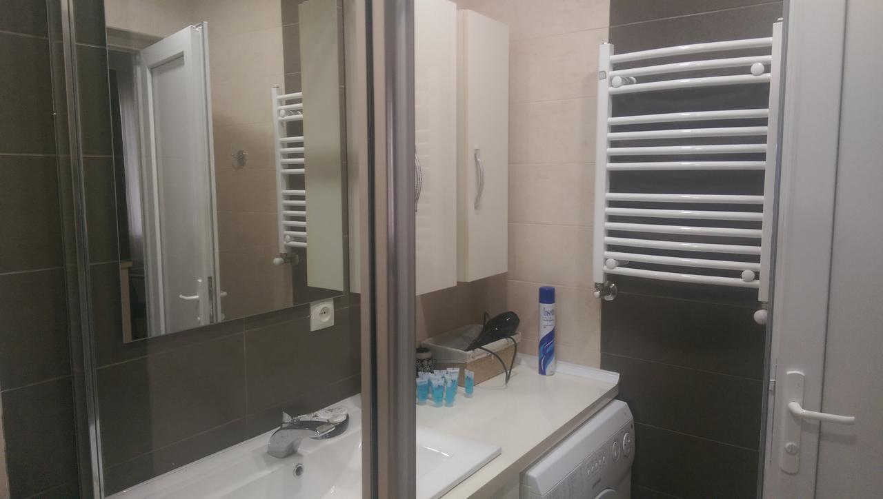 Комплекс GNG Apartment Тбилиси Экстерьер фото